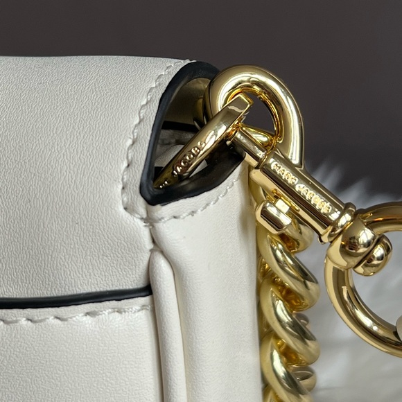 The J Marc Shoulder Bag - Picture 5 of 16